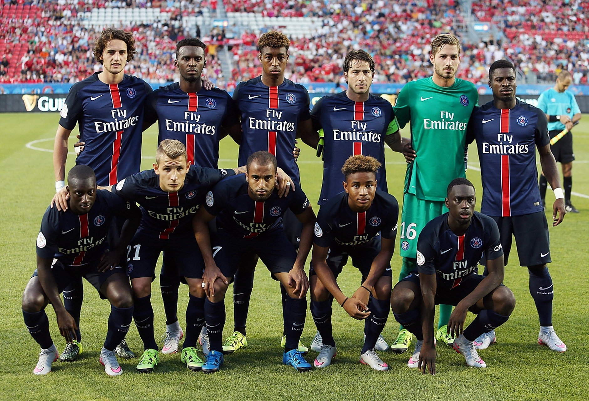 本菲卡迎欧超杯关键赛;加时末段战术微调;气氛紧张;球队文化再被提及的简单介绍 本菲卡迎欧超杯关键赛;加时末段战术微调;气氛紧张;球队文化再被提及的简单介绍